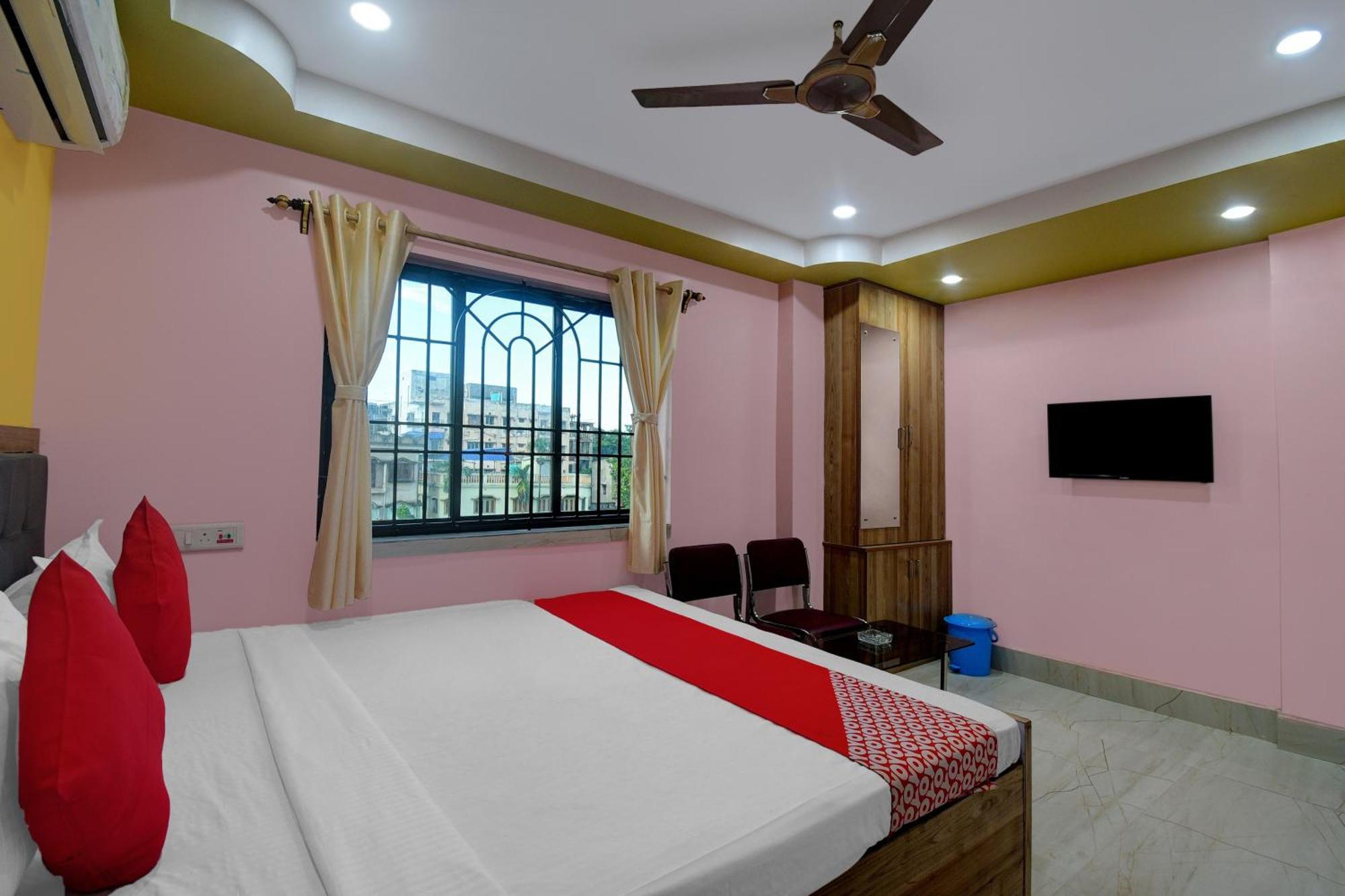 Hotel O Mahal And Restaurant Kanchrapara Calcutta Exteriör bild