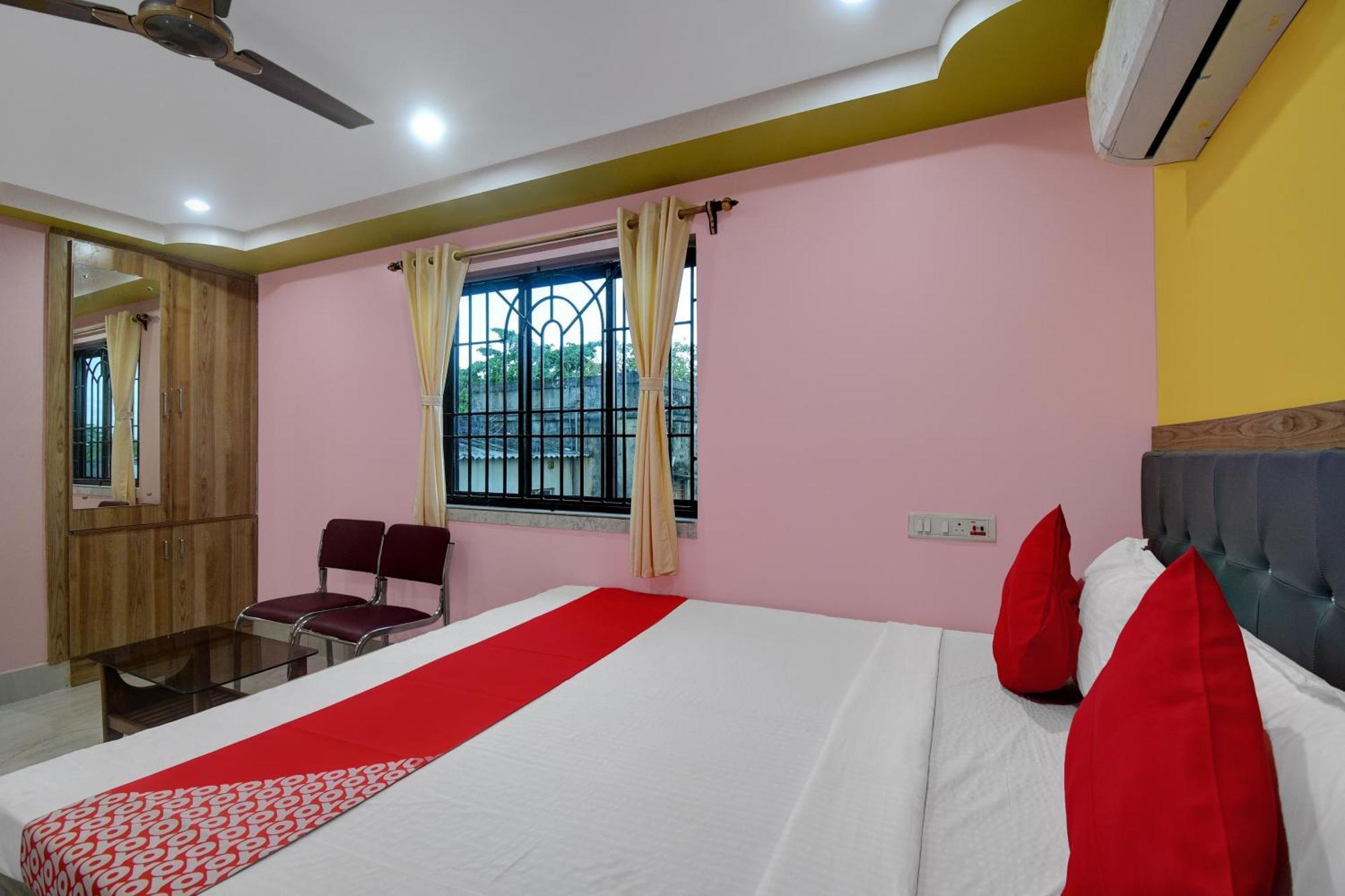 Hotel O Mahal And Restaurant Kanchrapara Calcutta Exteriör bild