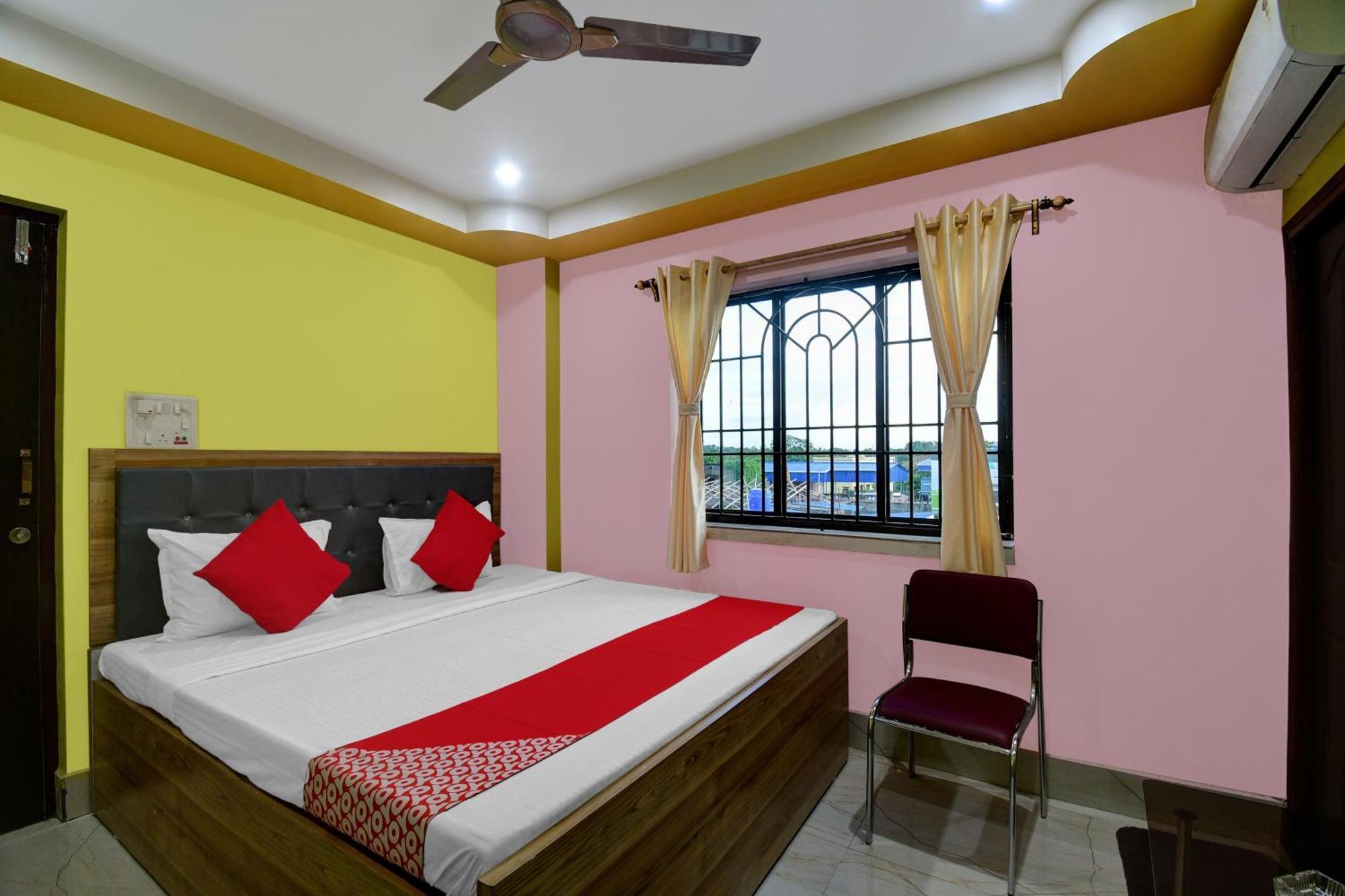 Hotel O Mahal And Restaurant Kanchrapara Calcutta Exteriör bild